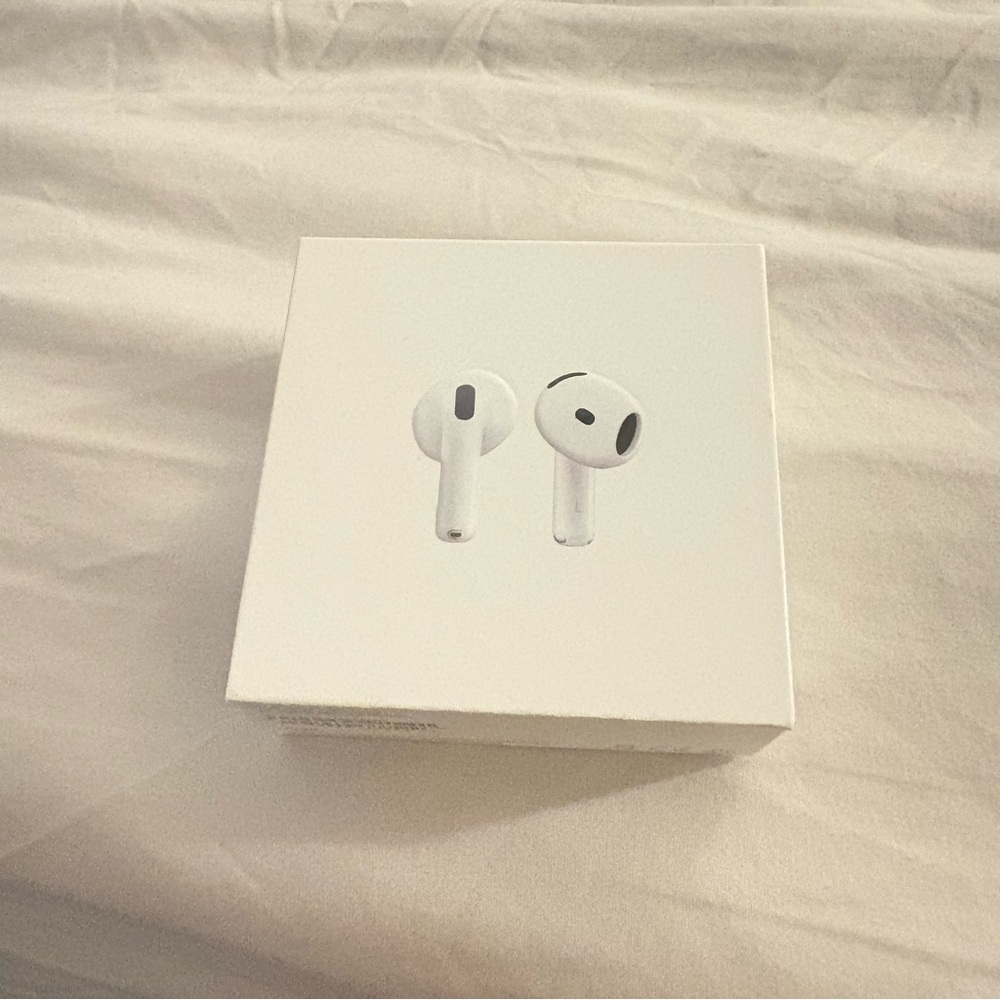 Apple AirPods 4 in White BOX ONLY